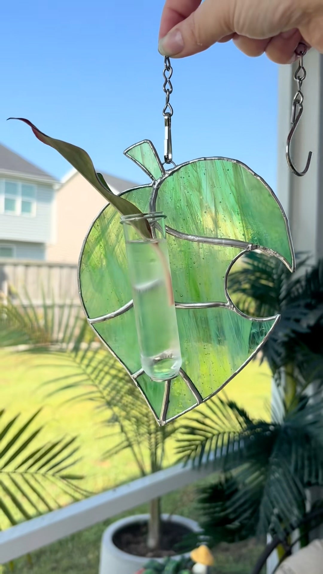 Animal Leaf Plant Propagator